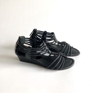 Donald J. Pliner Black Patent Leather Zipper Closure Wedge Sandals size 6